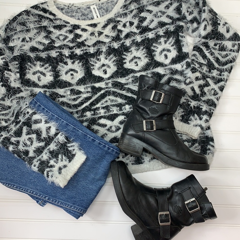 Bethany Mota fuzzy black and white tribal print pop over sweater M